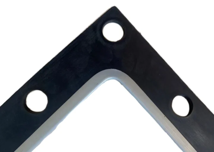 ICI type electrolyzer gasket sealing profile